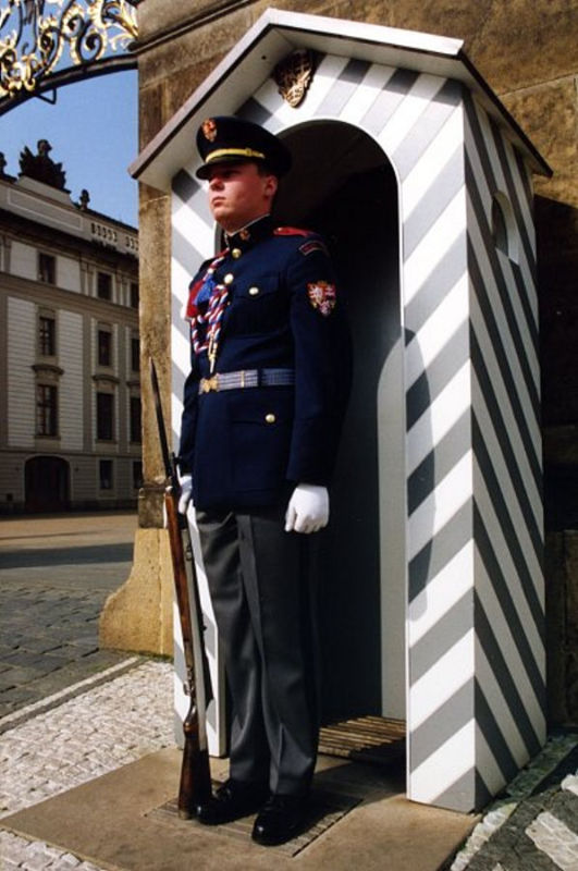 Castle_4.jpg